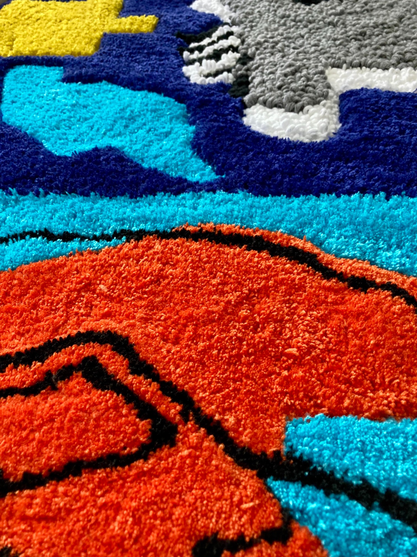 The blue one - LUGI